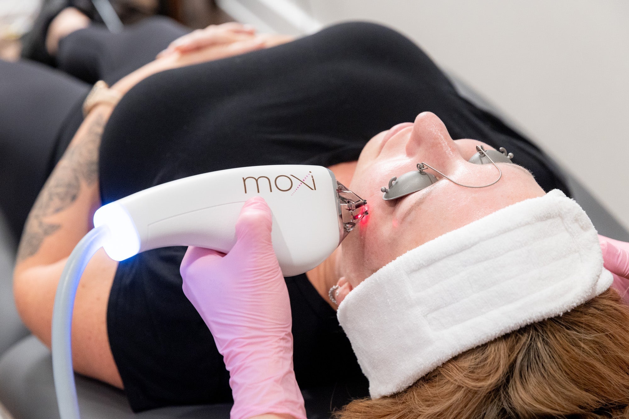 Sun Spot Solutions: The Science Behind Clear, Luminous Skin - Wise Aesthetics